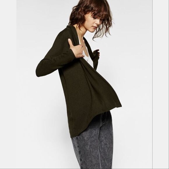 ✨ZARA DRAPED NECK CARDIGAN✨ - Picture 3 of 5